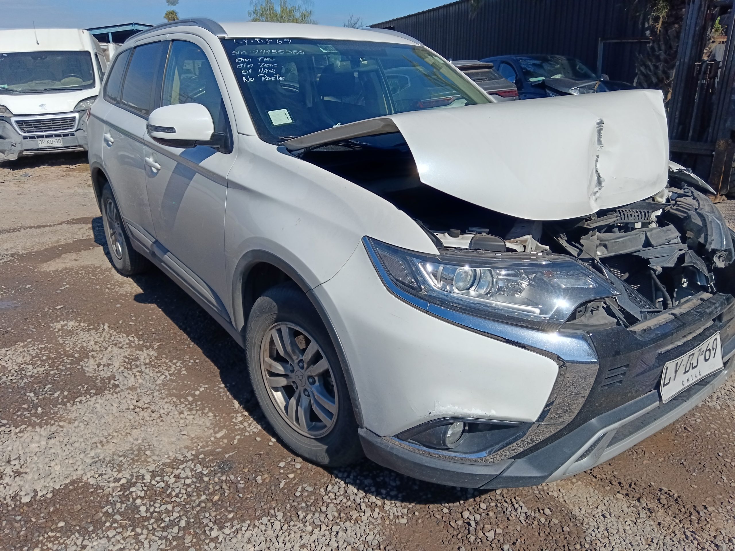 MITSUBISHI OUTLANDER 2020