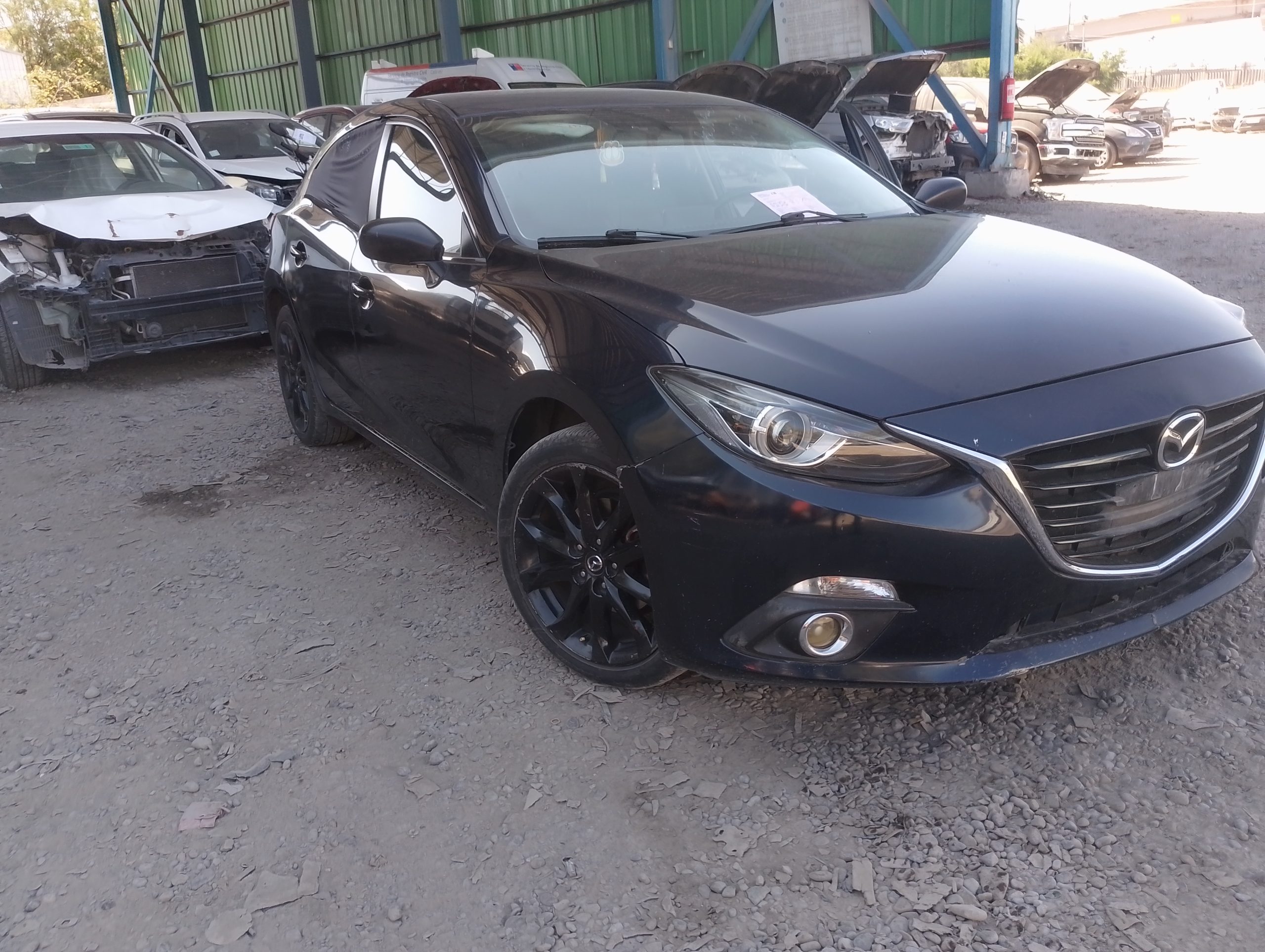MAZDA NEW 3 2016
