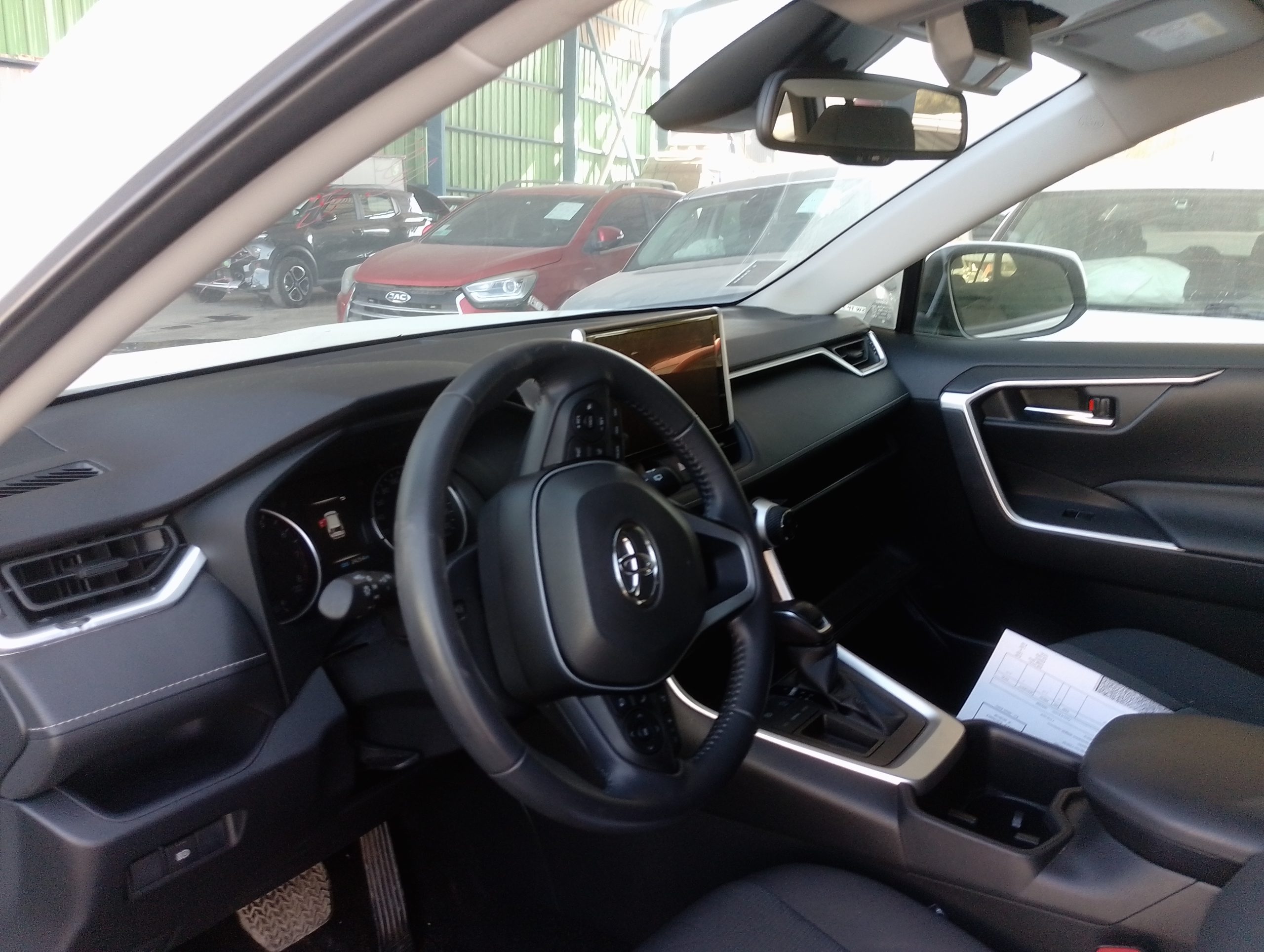 TOYOTA RAV 4 2023