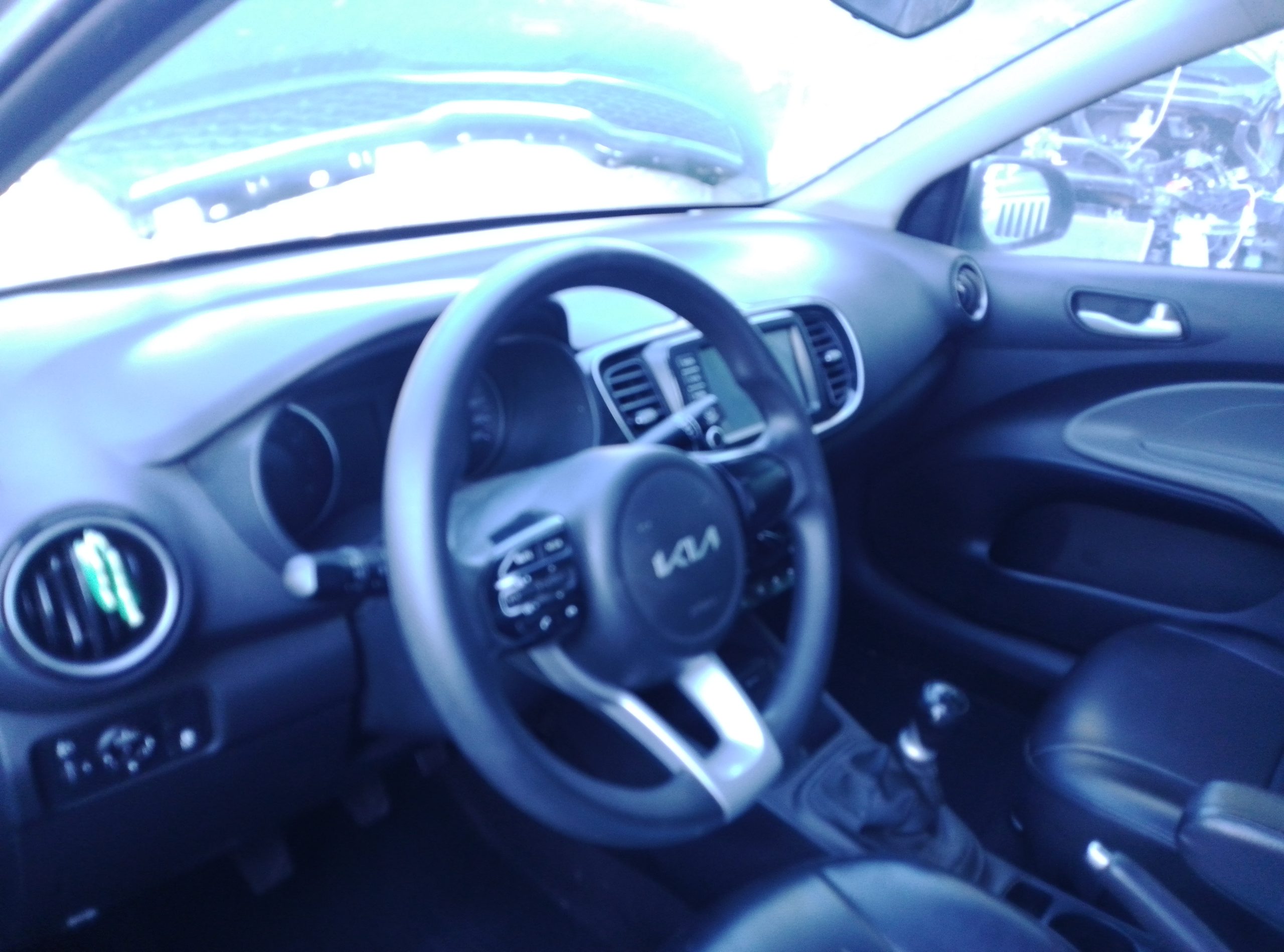 KIA MOTORS SOLUTO 2024