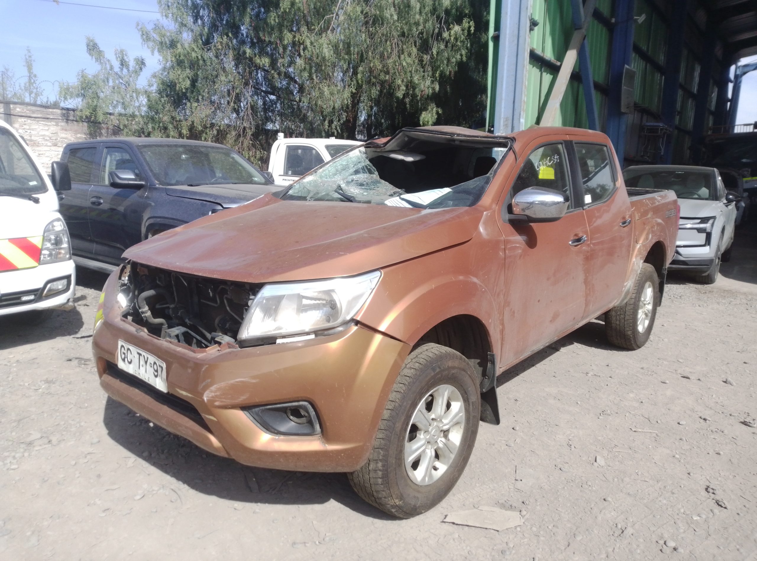 NISSAN NP 300 2018