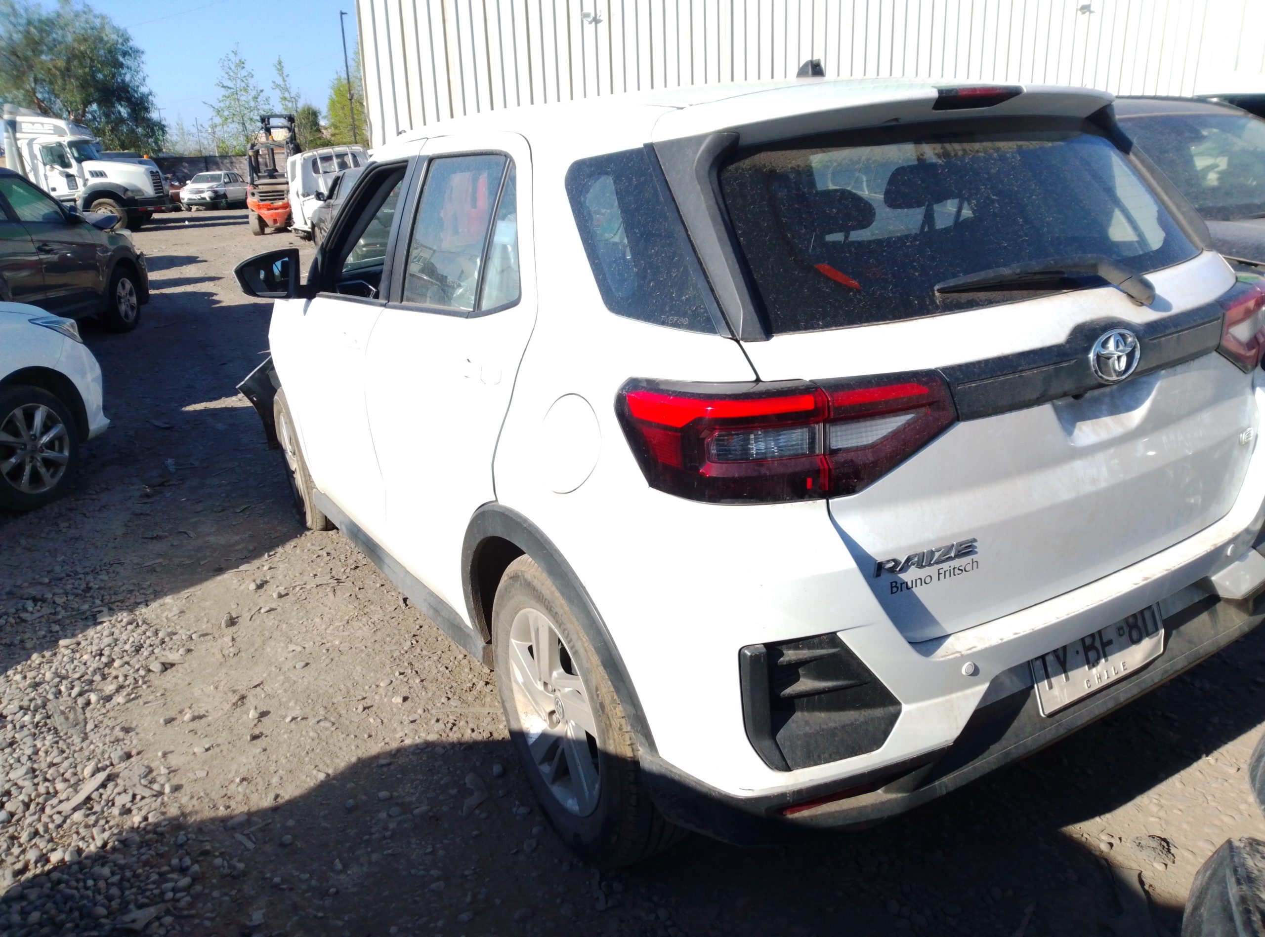 TOYOTA RAIZE 2025