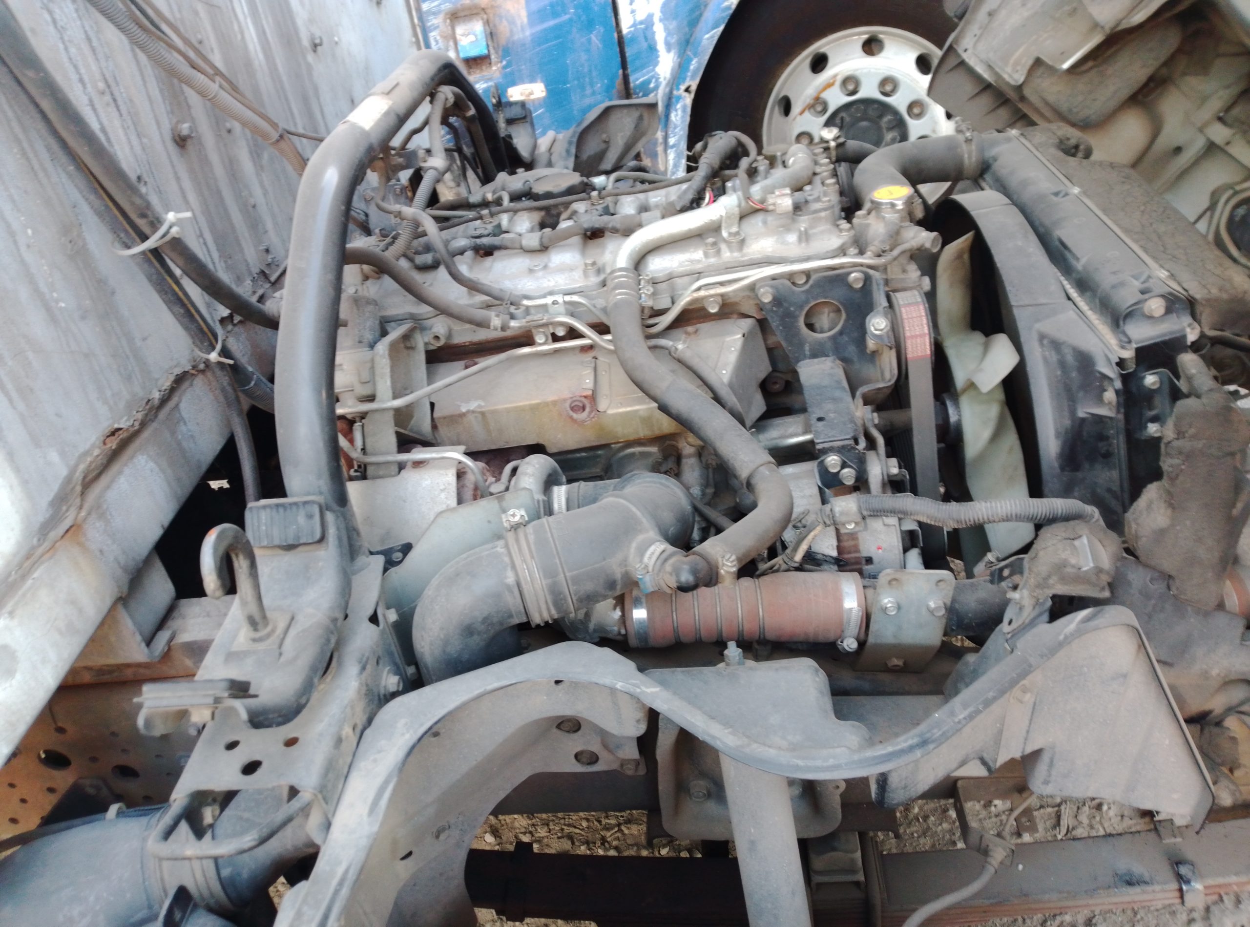 MITSUBISHI CANTER 2015