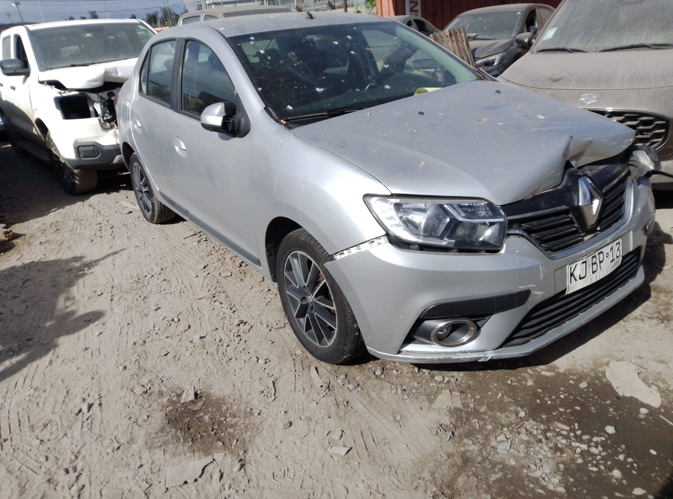 RENAULT SYMBOL 2018