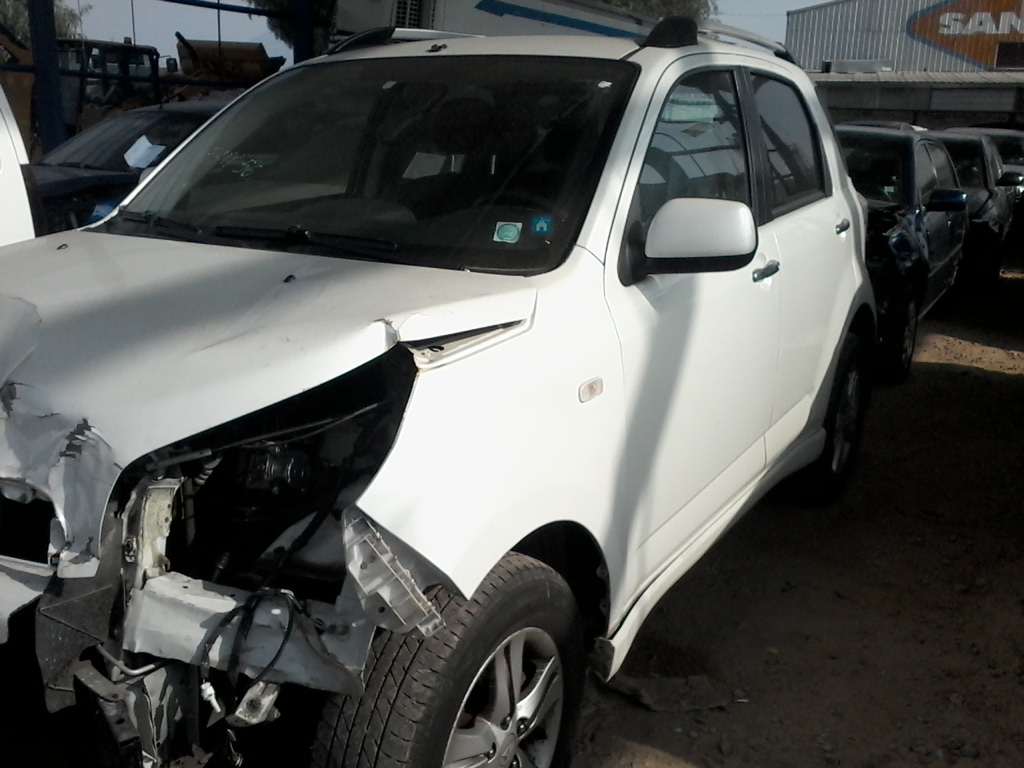 DAIHATSU TERIOS 2013