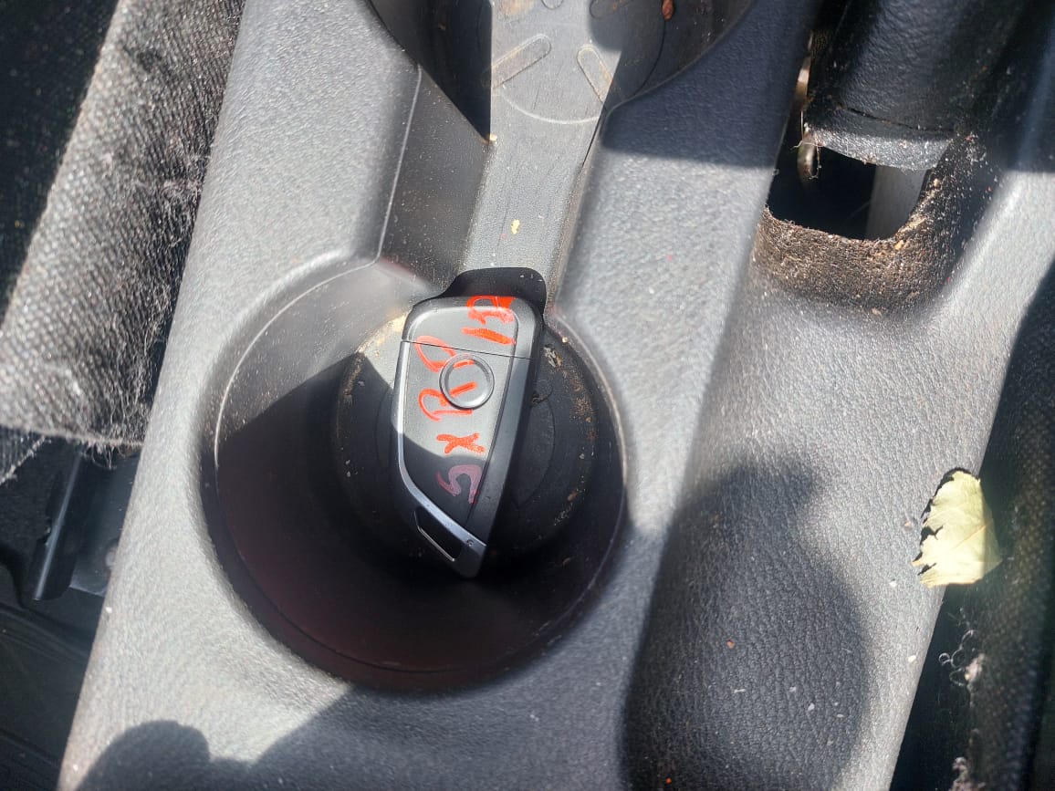 NISSAN KICKS 2023