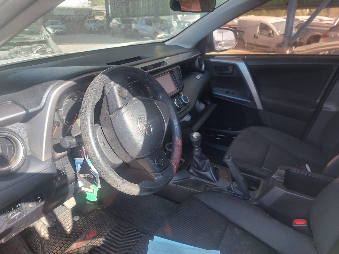 TOYOTA RAV 4 2019