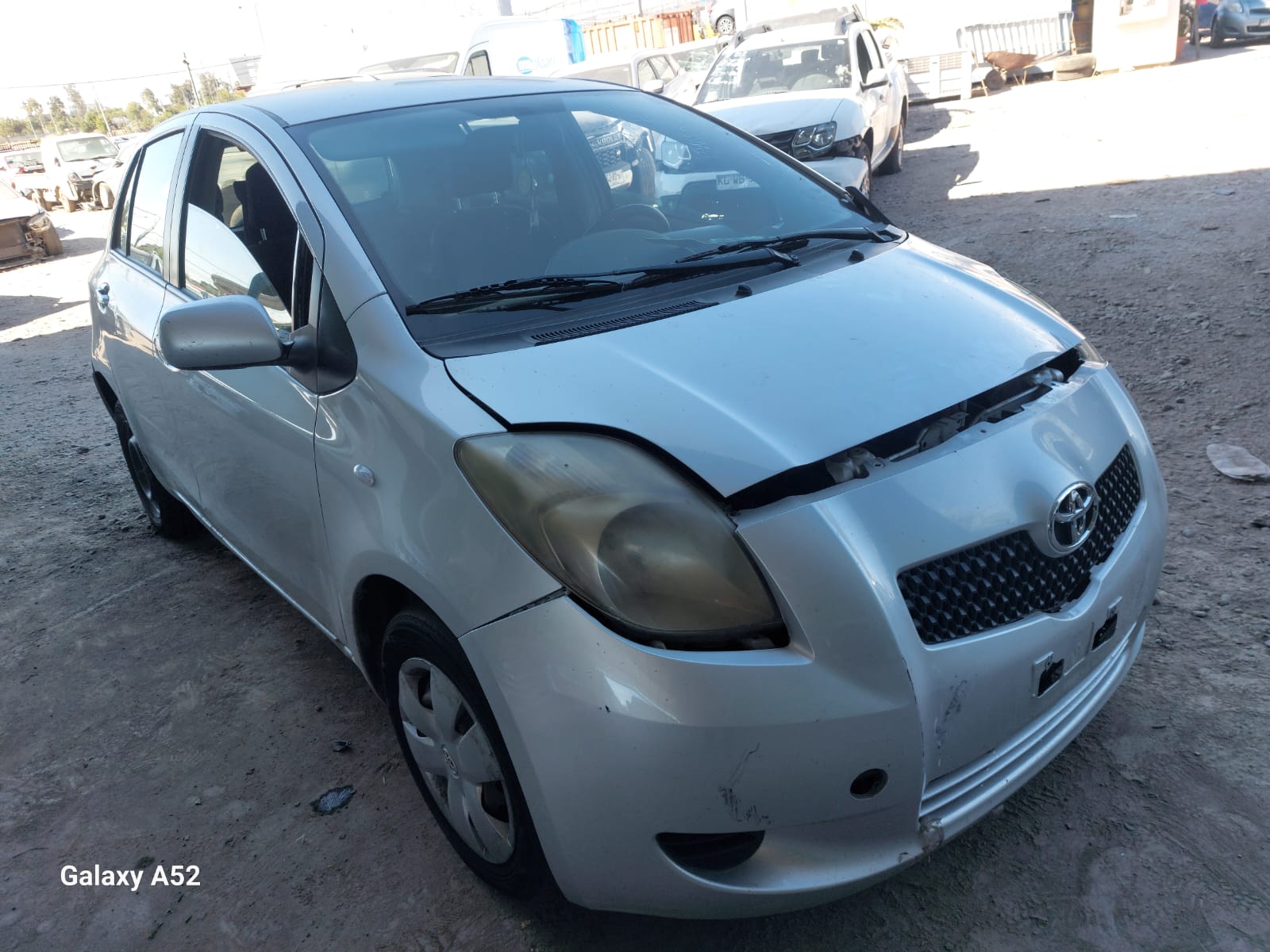 TOYOTA YARIS 2009