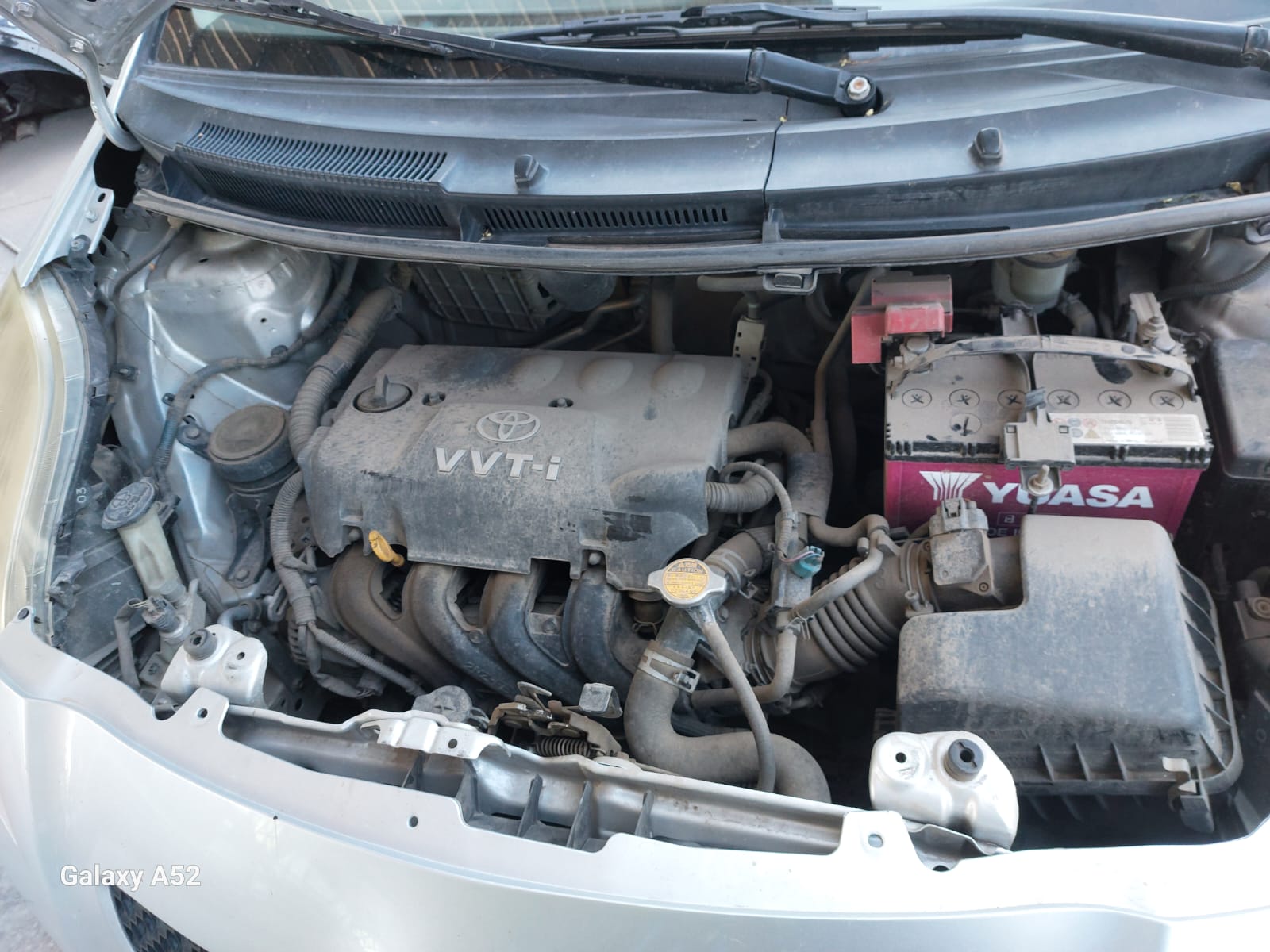 TOYOTA YARIS 2009