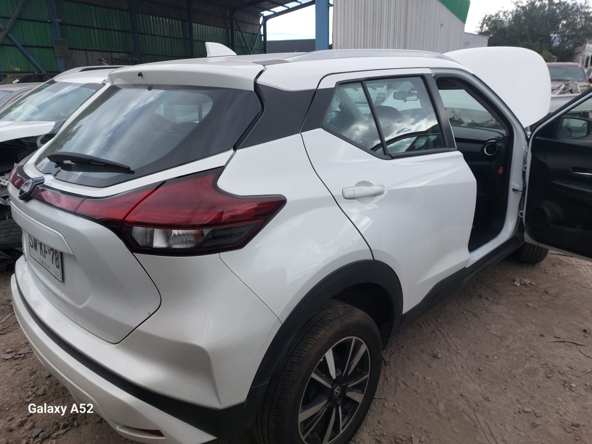 NISSAN KICKS 2024