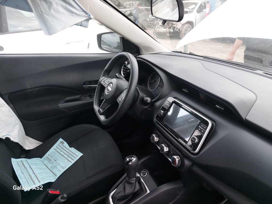 NISSAN KICKS 2024
