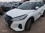 NISSAN KICKS 2024