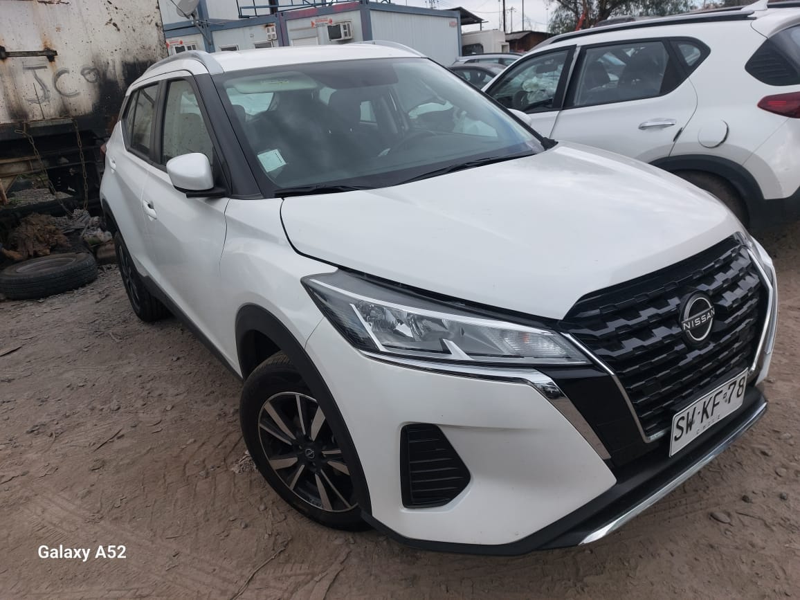 NISSAN KICKS 2024