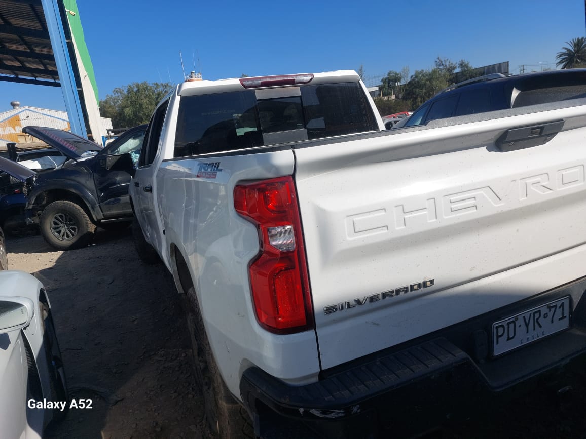 CHEVROLET SILVERADO 2020
