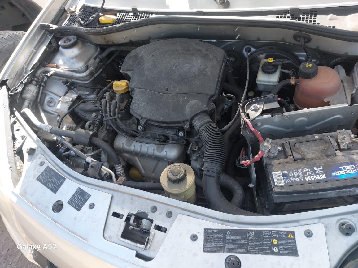 RENAULT SANDERO 2013