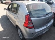 RENAULT SANDERO 2013