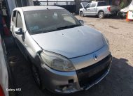 RENAULT SANDERO 2013