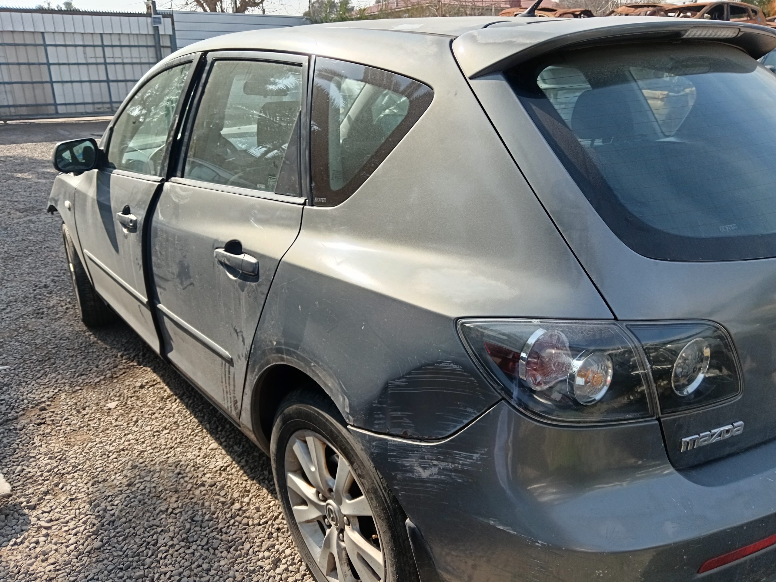 MAZDA 3 2007