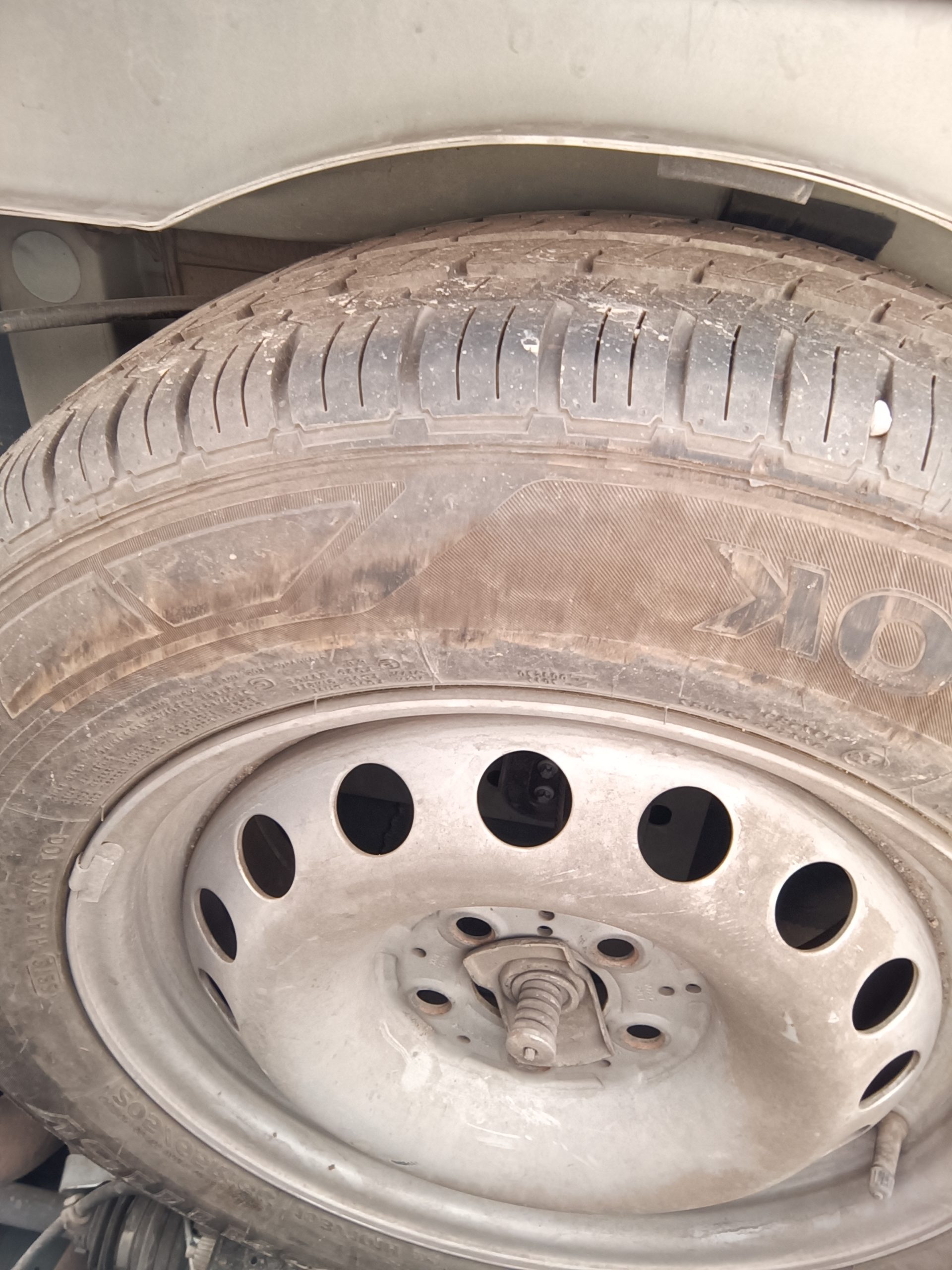 MERCEDES BENZ V220 2023