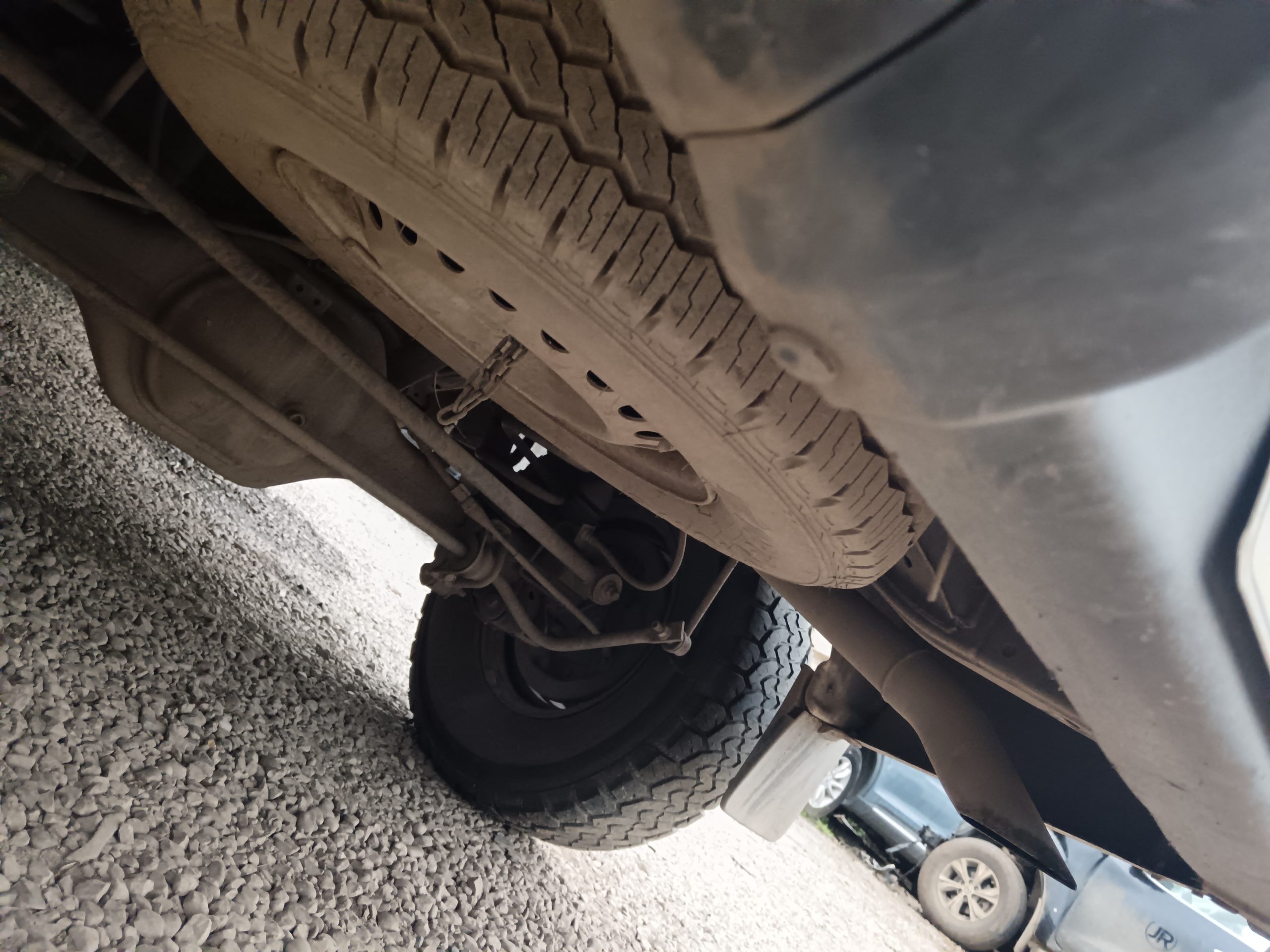 NISSAN NP 300 2019