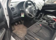 NISSAN NP 300 2019