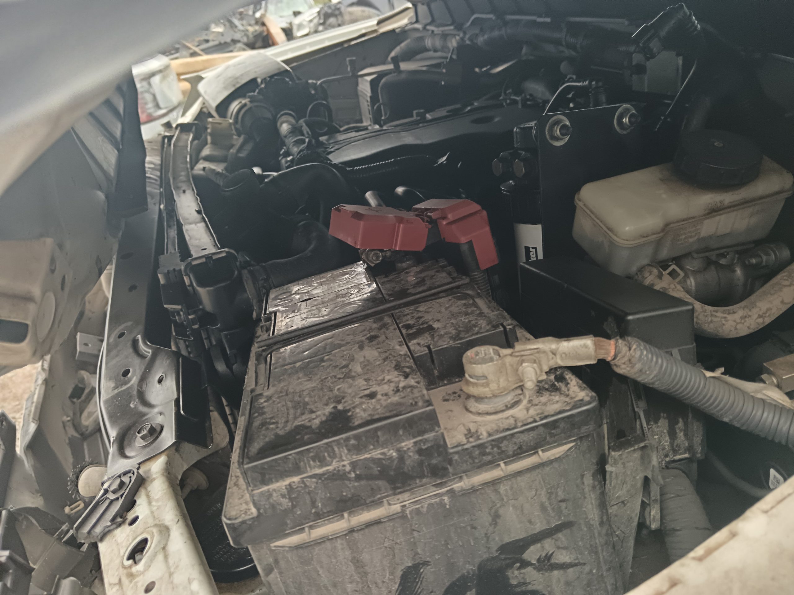 NISSAN NP 300 2019